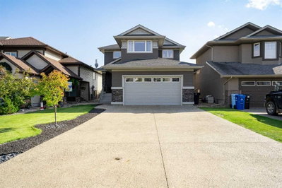 103 Falcon Green