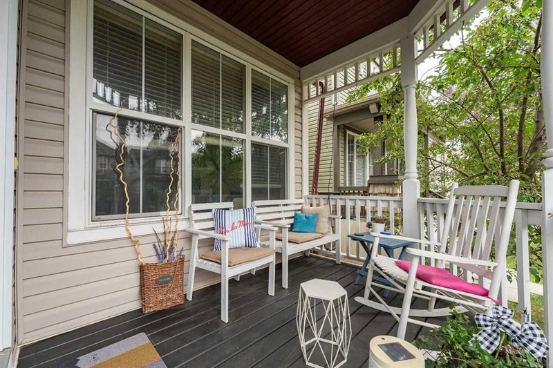 57 Auburn Bay View SE