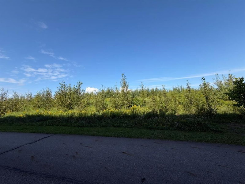 1330 - 201 Abasand Drive