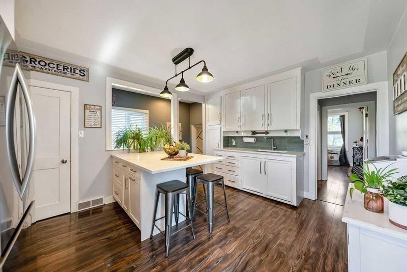 Detached at 101 S Railway Street, Heritage Okotoks — listing photo