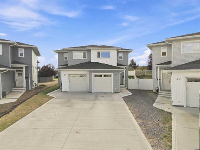 41 Pinnacle Close