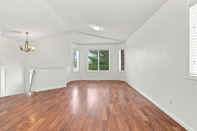 11 Martin Crossing Rise NE, Martindale — interior photo 6