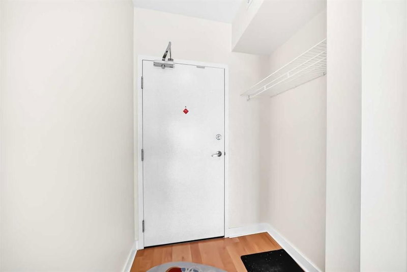 1304, 3820 Brentwood NW, Brentwood — interior photo 5