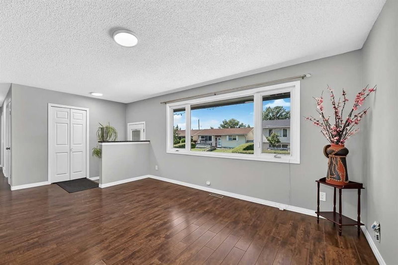 80 Pensville Road SE, Penbrooke Meadows — interior photo 7