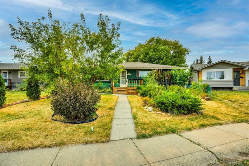 5404 Valentine Crescent SE, Penbrooke Meadows — interior photo 5