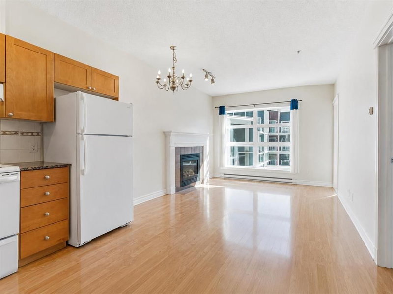 317, 333 Riverfront Avenue SE, Downtown East Village — interior photo 6