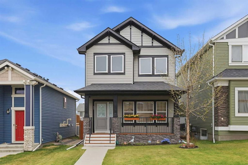 Detached at 37 Nolanfield Manor NW, Nolan Hill — listing photo