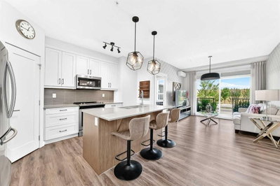 120 - 10 Walgrove SE