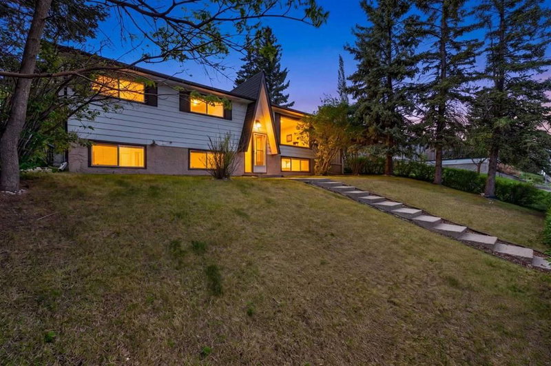 7539 Hunterview Drive NW — listing photo
