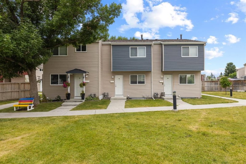 69, 5425 Pensacola Crescent SE, Penbrooke Meadows — photo 2