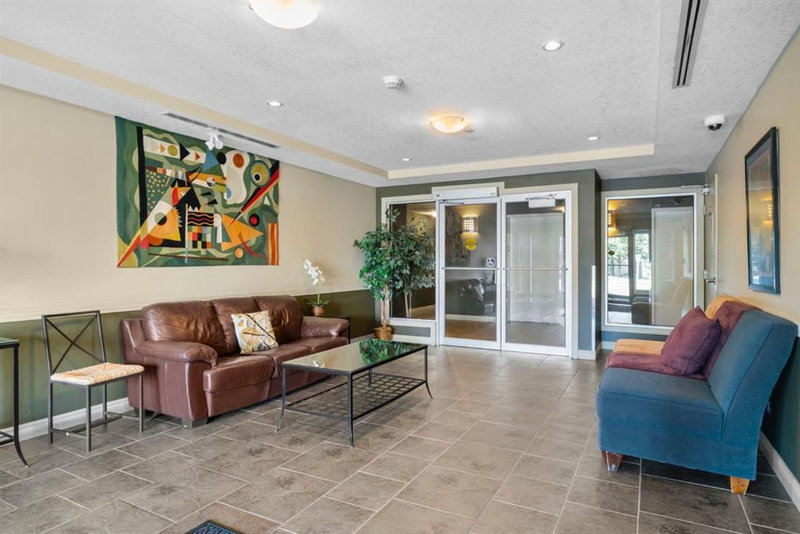 204, 3111 34 Avenue NW, Varsity — interior photo