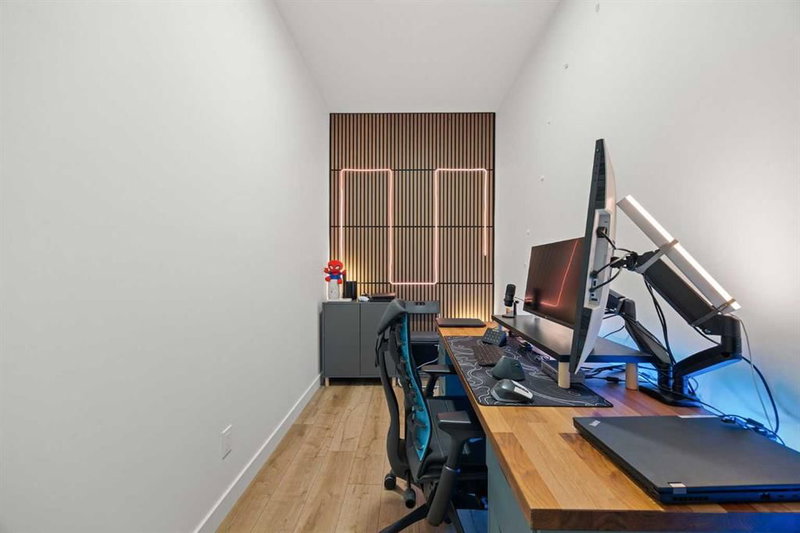 436 Belmont Park SW, Belmont — interior photo