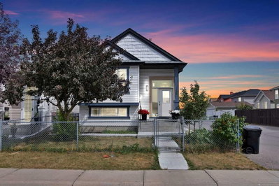 155 Taralea Gardens NE
