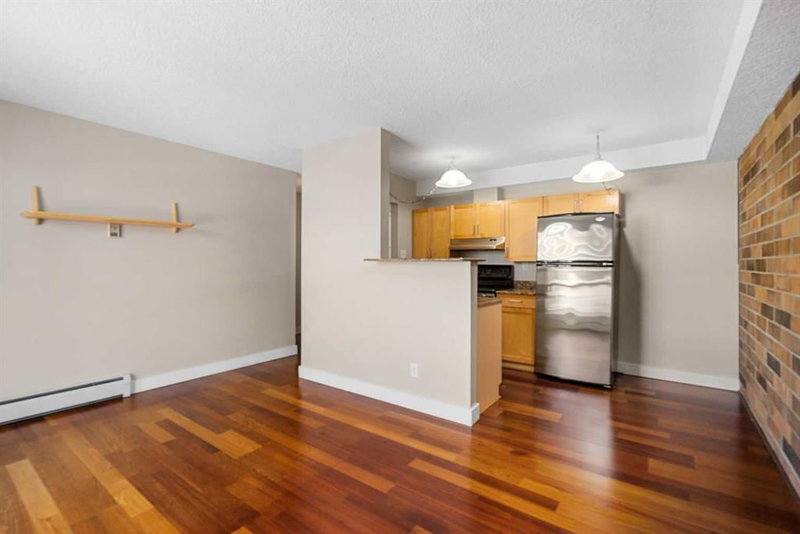 #404, 315 9A Street NW, Sunnyside — interior photo