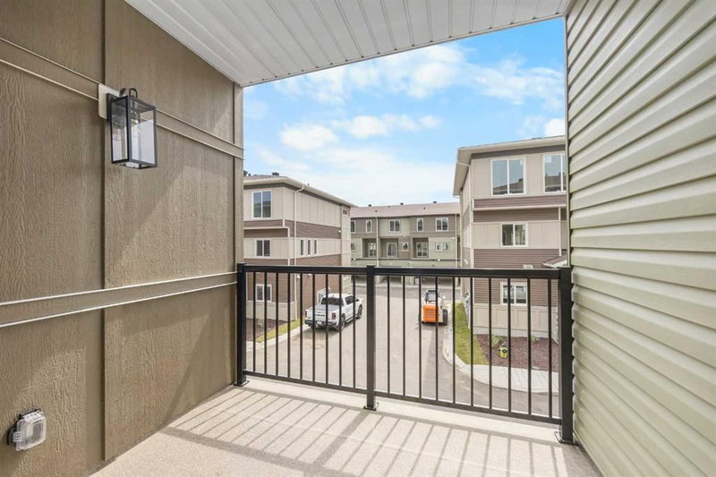 301, 67 Panatella Square NW, Panorama Hills — interior photo 7