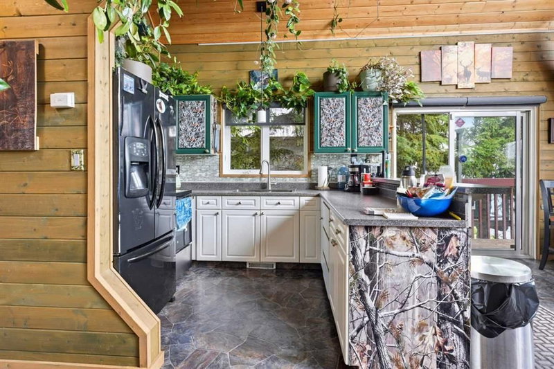 233 Appleby Crescent