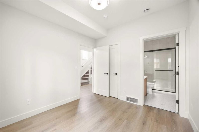 305, 67 Panatella Square NW, Panorama Hills — interior photo 5
