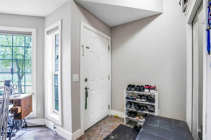 6216 Taralea Park NE, Taradale — interior photo 5