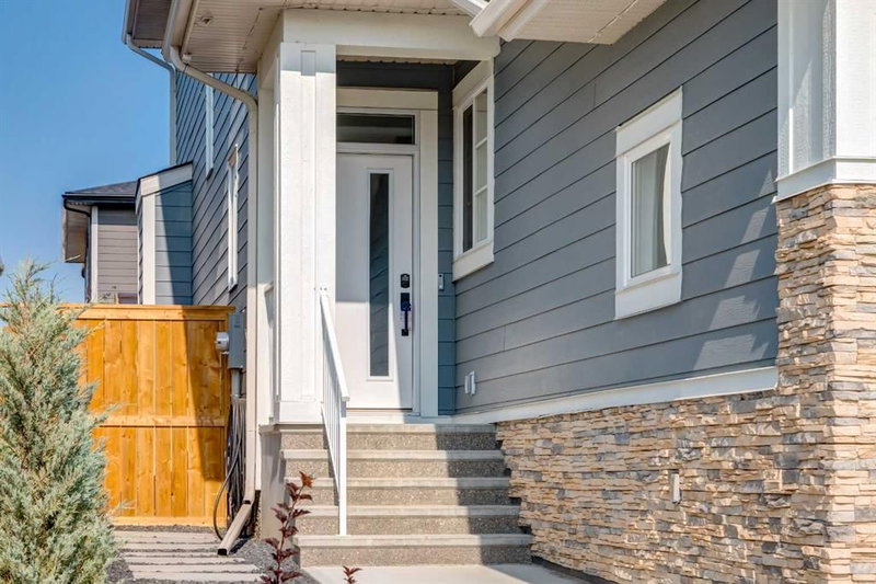 18 South Shore Bay, South Shores — interior photo
