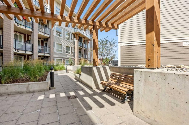 231, 721 4 Street NE, Renfrew — interior photo