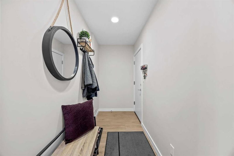 231, 721 4 Street NE, Renfrew — interior photo 5