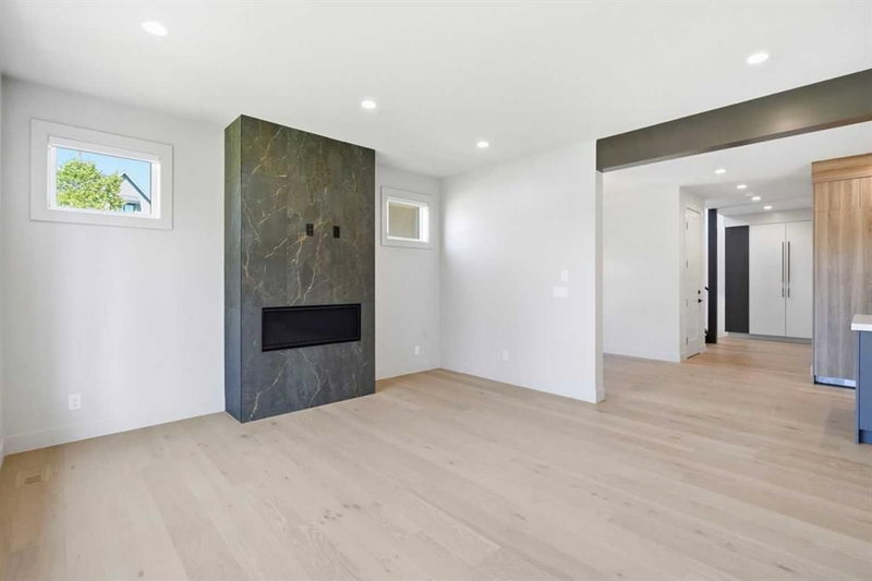 3 Mystic Ridge Way SW, Springbank Hill — interior photo 6