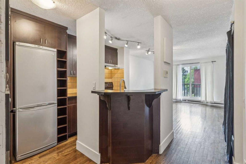 301, 1530 16 Avenue SW, Sunalta — interior photo 6