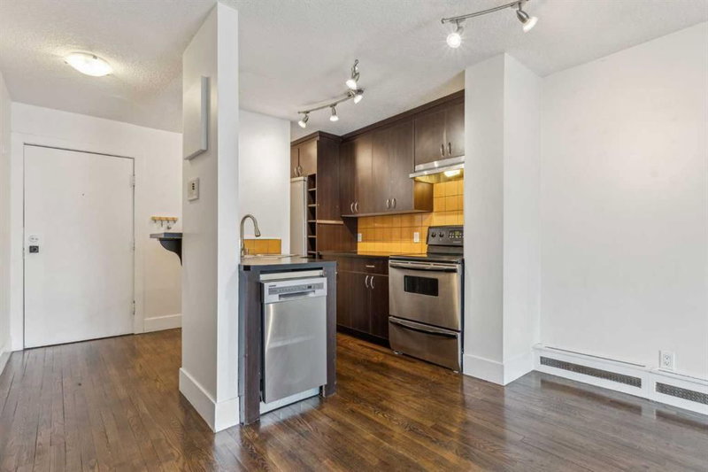 301, 1530 16 Avenue SW, Sunalta — interior photo 7