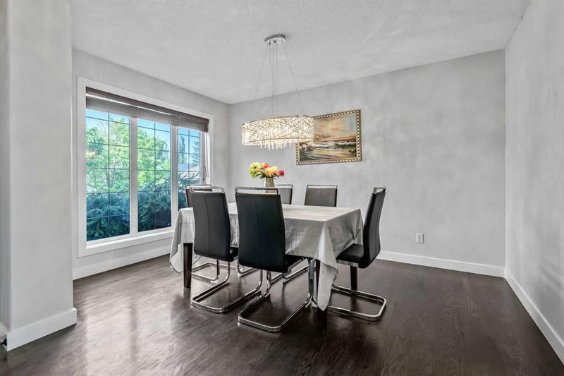 123 Cranwell Close SE, Cranston — interior photo 5