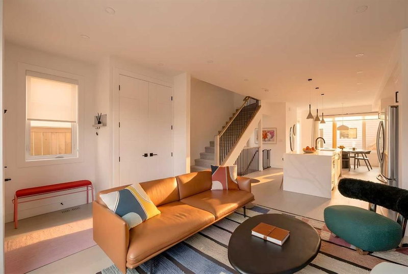 422 6A Street NE, Bridgeland/Riverside — interior photo 5