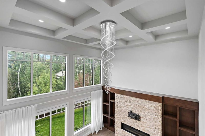 216 Aspen Summit Bay SW, Aspen Woods — interior photo 6