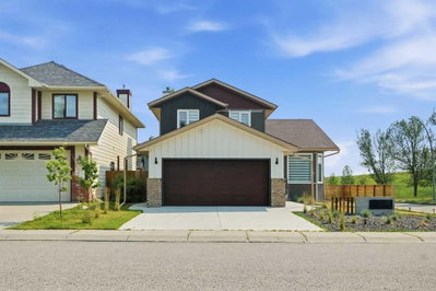 42 Sunvista Crescent SE, Calgary