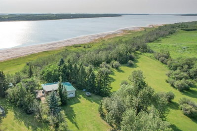 126 - 43182 Range Road 214