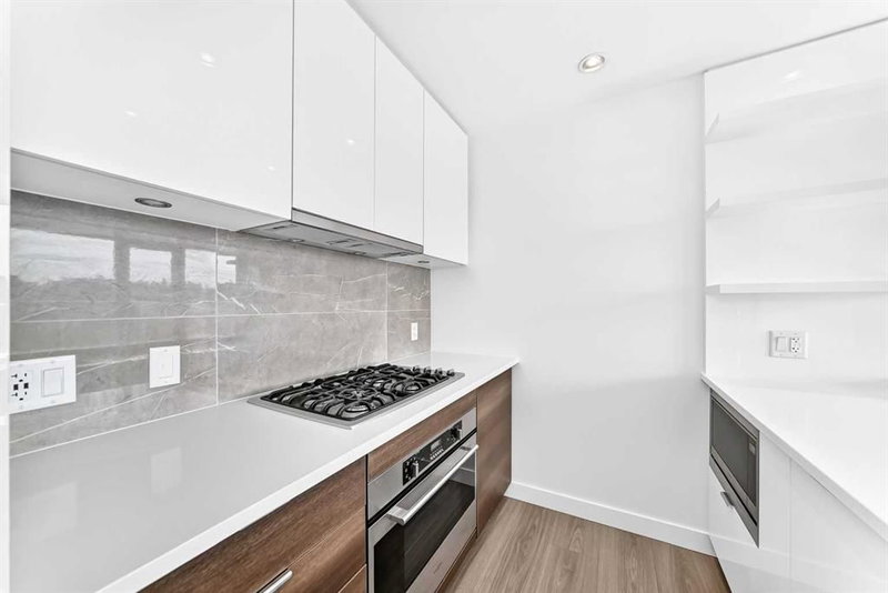 803, 118 Waterfront Court SW, Chinatown — interior photo 5