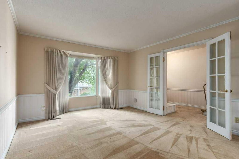 71, 2815 Palliser Drive SW, Oakridge — interior photo