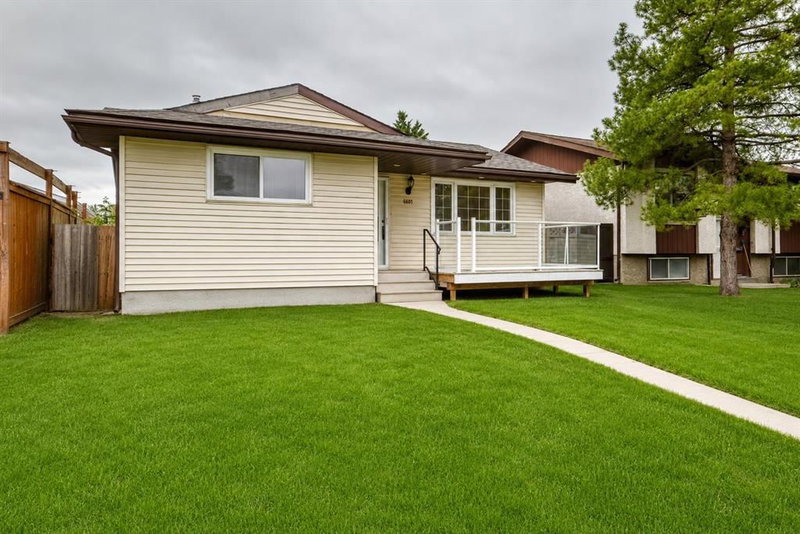 Detached at 6607 Malvern Road NE, Marlborough Park — listing photo