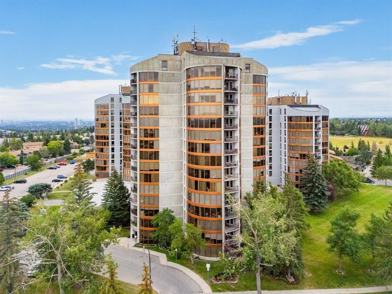 3121 - 7030 Coach Hill Road SW
