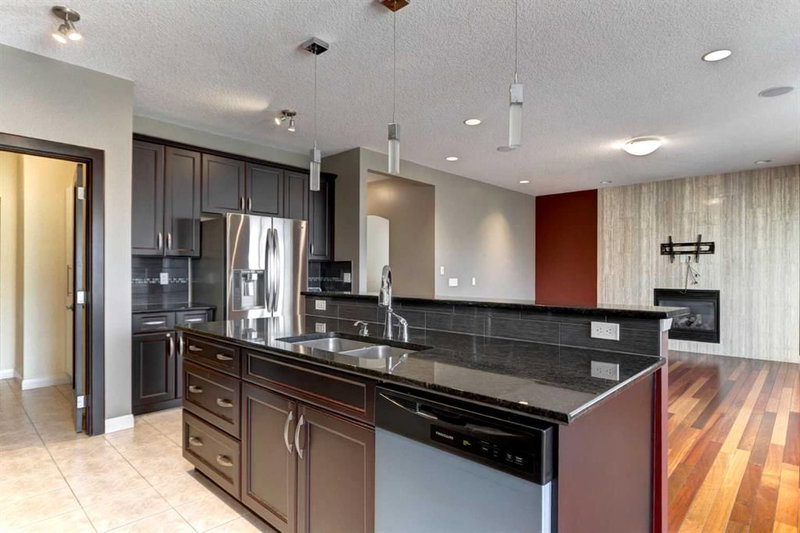 406 Silverado Boulevard SW, Silverado — interior photo 5