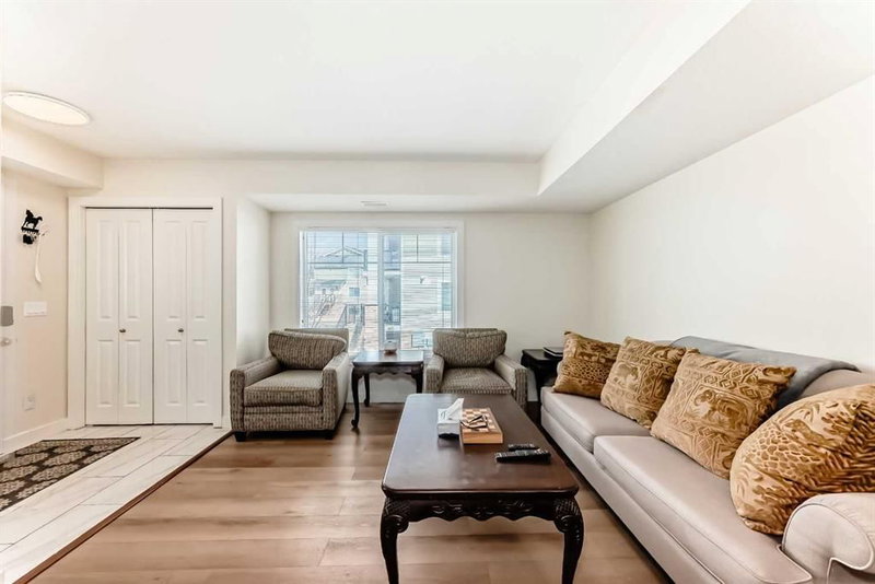 143, 300 MARINA Drive, Westmere — interior photo 6