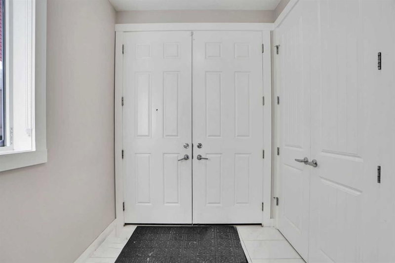 92 Red Embers Terrace NE, Redstone — interior photo 5