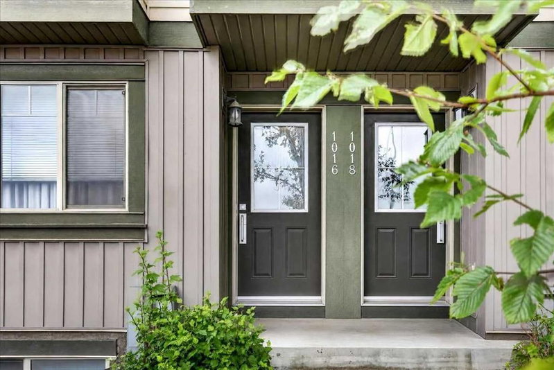 1016, 121 Copperpond Common SE, Copperfield — interior photo