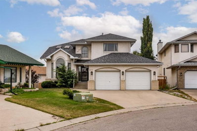 311 Hawkland Place NW