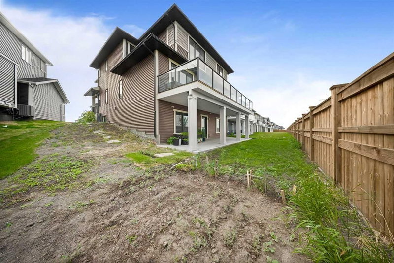 105 Homestead Crescent NE, Homestead — interior photo 6