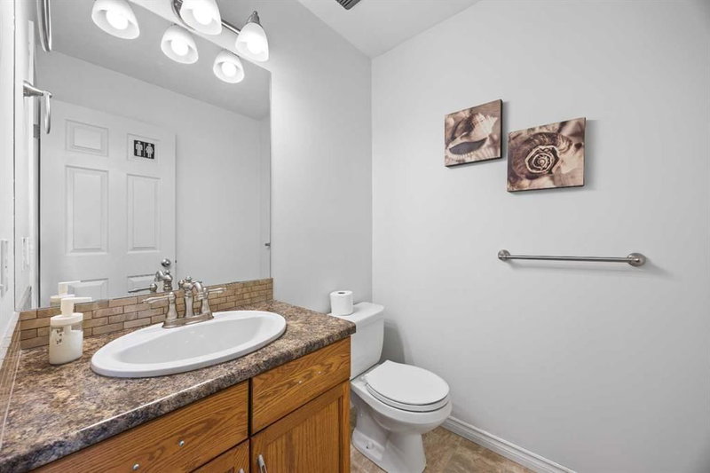 133 Applemead Close SE, Applewood Park — interior photo 7