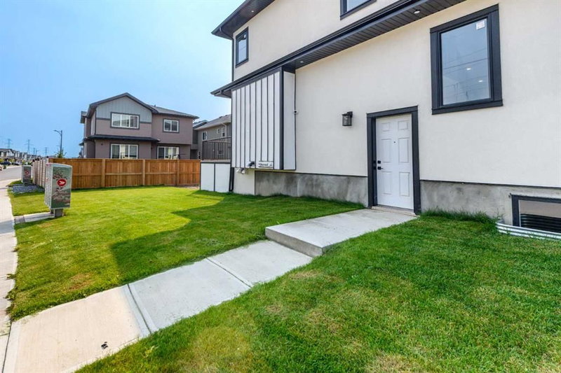 1004 waterford Drive, Waterford — interior photo