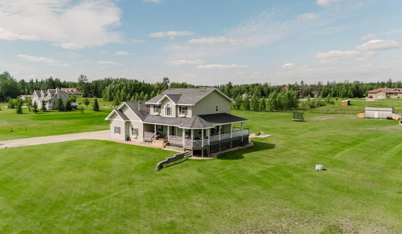 30 - 712064 Range Road 51