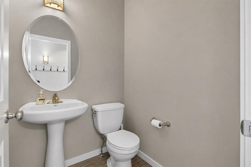 51 Sage Bank Court NW, Sage Hill — interior photo 5