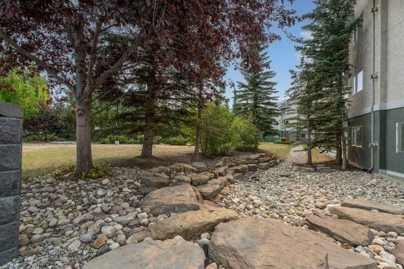 123, 69 Springborough Court SW, Springbank Hill — interior photo 5