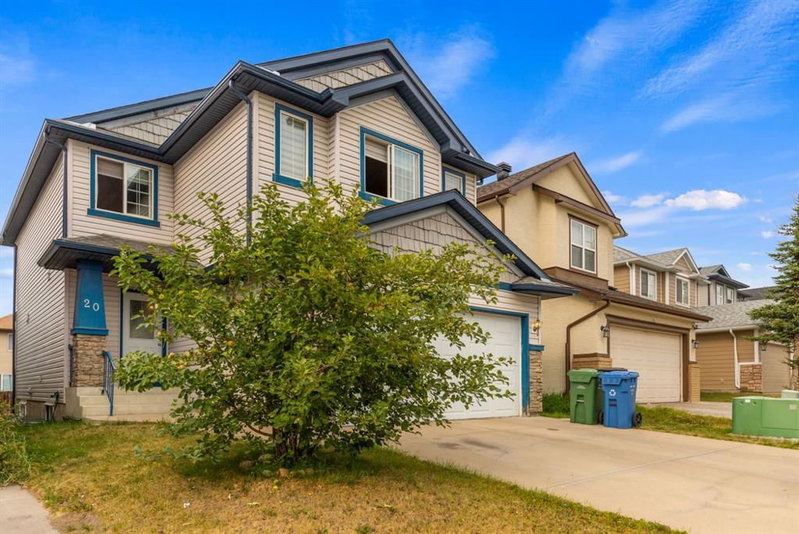 20 Saddlecrest Terrace NE, Saddle Ridge — interior photo