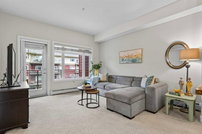 320, 11 Millrise Drive SW, Millrise — interior photo 7